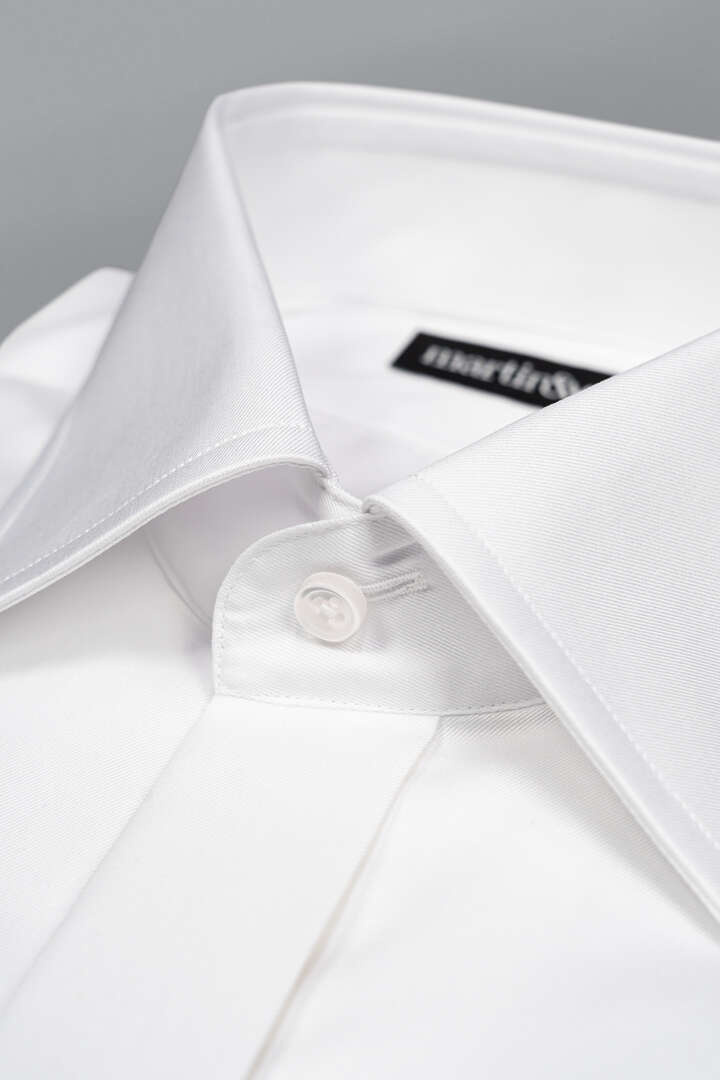 Biała formalna koszula z krytą plisą