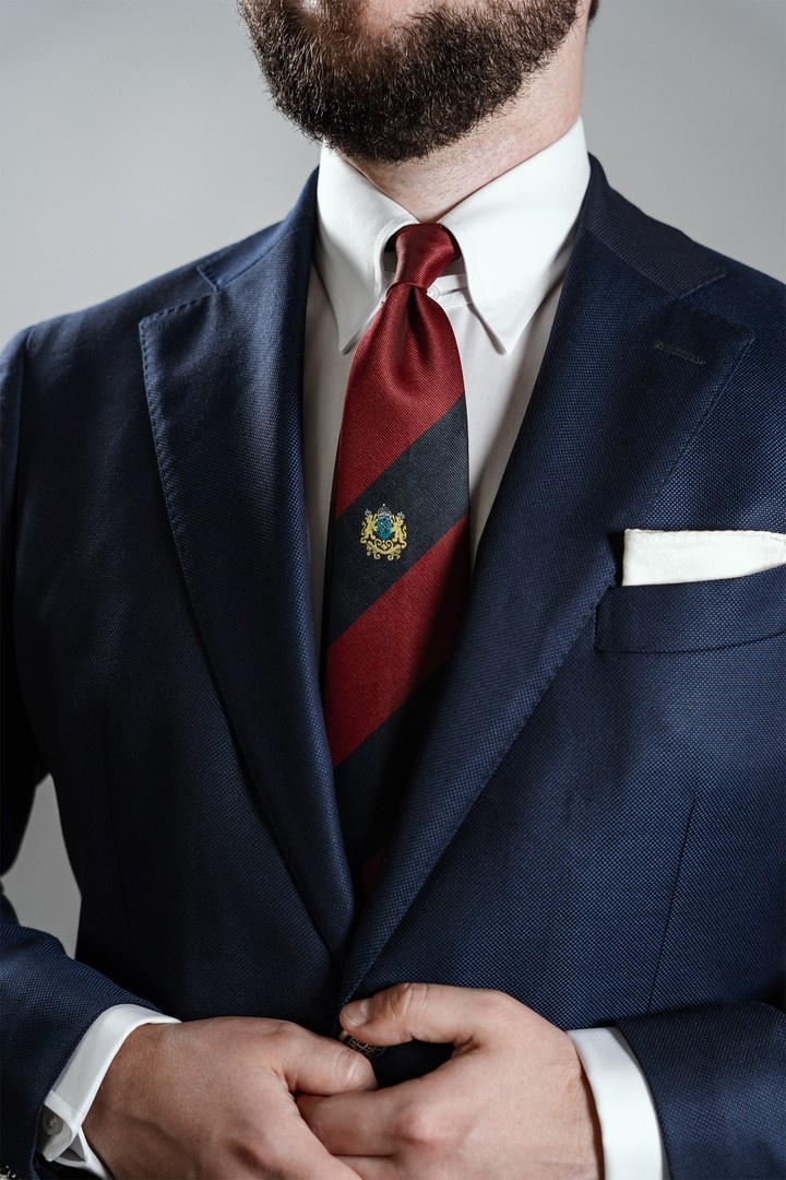 Biała formalna koszula tab collar